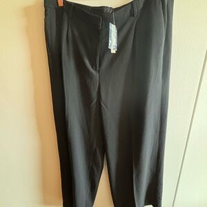 Wide leg essential pant in City crepe